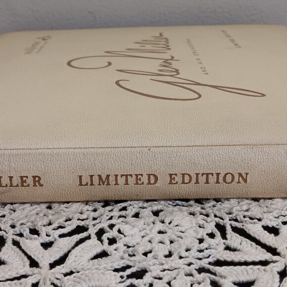 Glenn Miller And His Orchestra - Numbered Limited Edition 5 Record Binder Set - Picture 5 of 9